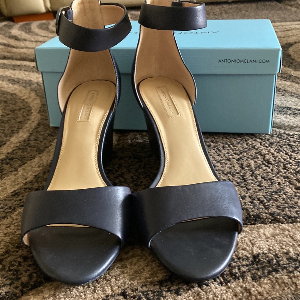 Antonio Melani Lynnette Wedges - Picture 4 of 5